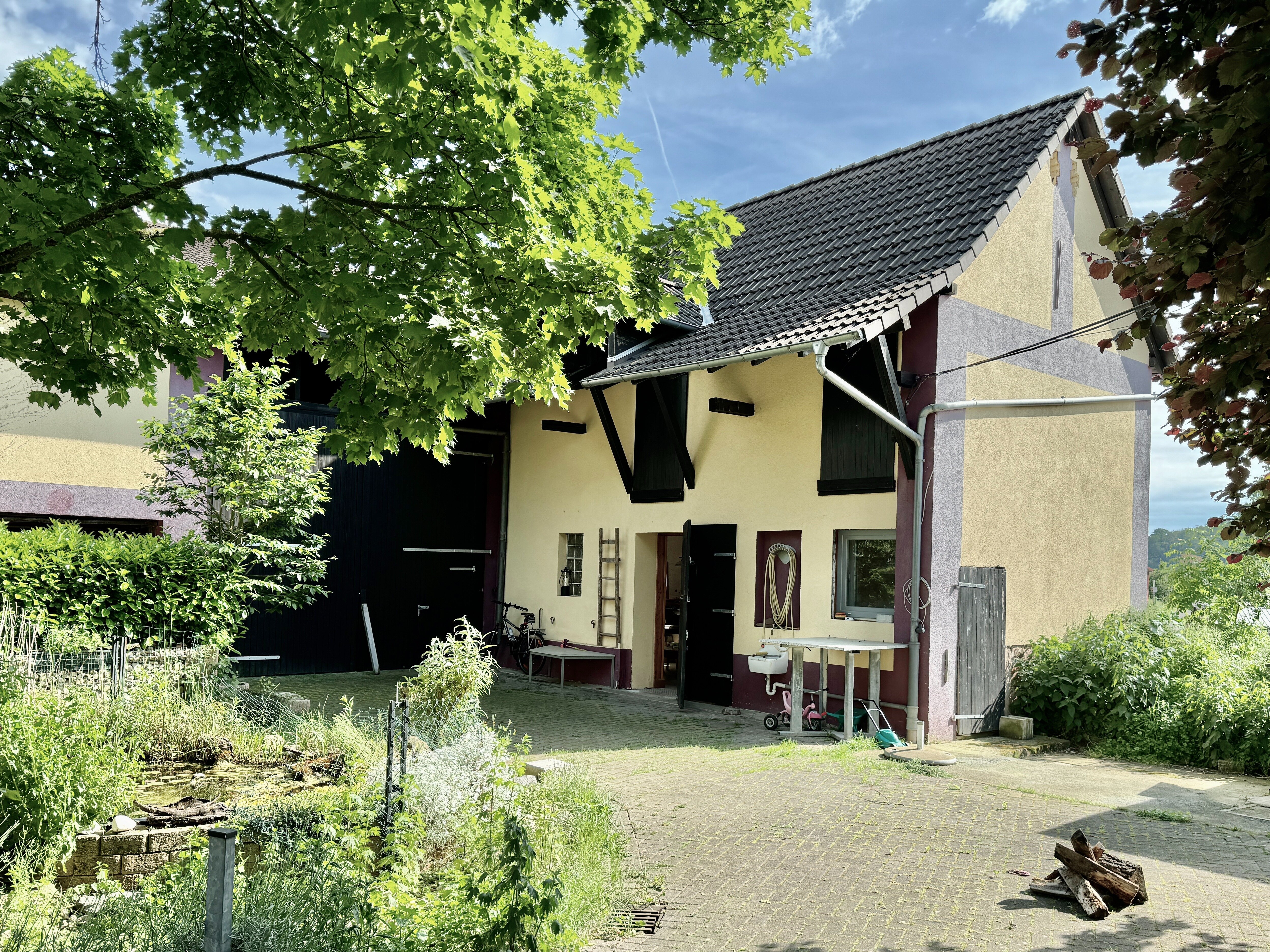 Haus zum Kauf 699.000 € 13 Zimmer 426 m²<br/>Wohnfläche 1.139 m²<br/>Grundstück Niedergründau Gründau 63584