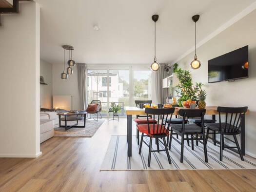 Reihenendhaus zum Kauf - Erstbezug provisionsfrei 384.990 € 3 Zimmer 120 m² 203,1 m² Grundstück frei ab 28.04.2027 Neuwerkstraße 3 Gehrden 30989