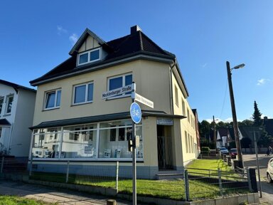 Mehrfamilienhaus zum Kauf 260.000 € 253 m² 385 m² Grundstück Schlutup Lübeck - Schlutup 23568