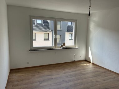 Wohnung zur Miete 385 € 2 Zimmer 57 m² 3. Geschoss frei ab sofort Ottilienstr. 68 Lirich - Süd Oberhausen 46049
