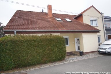 Haus zum Kauf 359.000 € 7 Zimmer 156 m² 740 m² Grundstück In den Erlen 10 Möbisburg-Rhoda Erfurt 99094