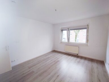 Wohnung zur Miete 580 € 4 Zimmer 66,5 m² 1. Geschoss frei ab 15.02.2025 Gladbacher Straße 247 Hamm - Beberich Viersen 41748