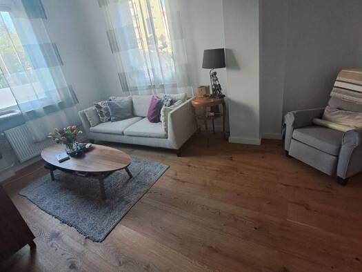 Wohnung zur Miete 1.050 € 3 Zimmer 75 m² 5 Geschosse frei ab sofort Rennweg Nürnberg 90489