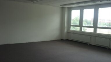 Bürofläche zur Miete 1.640 m² Bürofläche teilbar ab 390 m² Gremberghoven Köln 51149