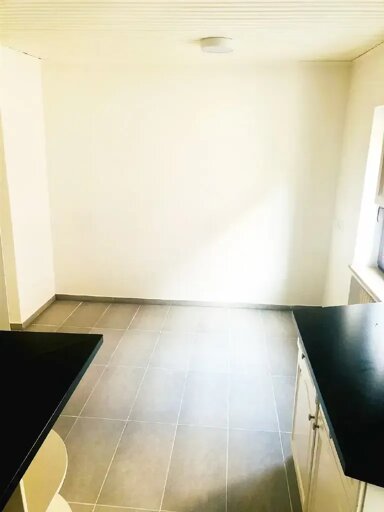 Wohnung zum Kauf provisionsfrei 137.000 € 2,5 Zimmer 71 m² frei ab sofort Haunstetter Str. 1031/ 2 Königsbrunn 86343