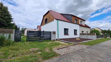 Doppelhaushälfte zum Kauf 255.000 € 6 Zimmer 150 m² 1.995 m² Grundstück Doberlug-Kirchhain Doberlug-Kirchhain 03253