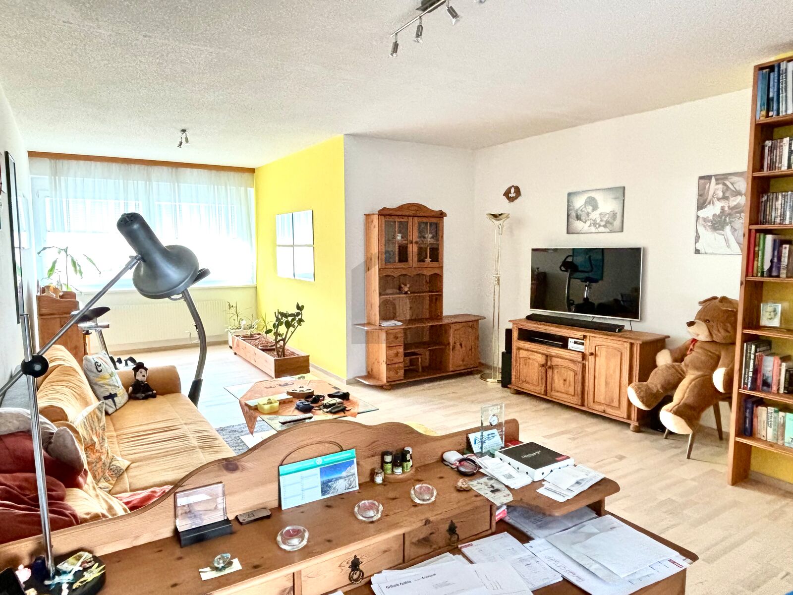 Wohnung zum Kauf 199.000 € 3 Zimmer 98 m²<br/>Wohnfläche 2. Stock<br/>Geschoss Wiener Neustadt 2700