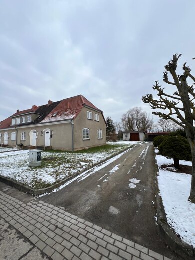 Haus zum Kauf provisionsfrei 174.000 € 2,5 Zimmer 85 m² 673 m² Grundstück Anklam Anklam 17389