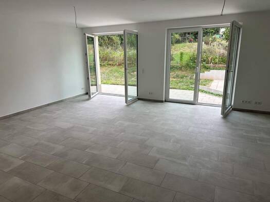 Terrassenwohnung zur Miete - Erstbezug 990 € 3 Zimmer 2. Geschoss Burgstr. Lissendorf 54587