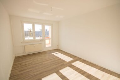 Wohnung zur Miete 377 € 3 Zimmer 60,7 m² 5. Geschoss Ingolstädter Str. 5 Südstadt Halle (Saale) 06128