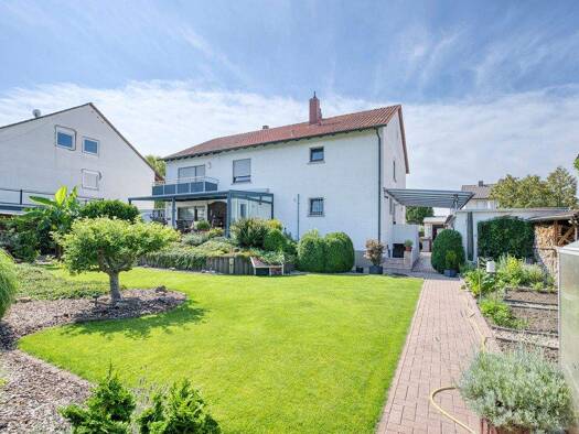 Einfamilienhaus zum Kauf 649.000 € 7 Zimmer 230 m² 735 m² Grundstück Großniedesheim 67259