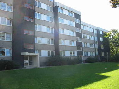 Wohnung zur Miete nur mit Wohnberechtigungsschein 467,61 € 4 Zimmer 98 m² 3. Geschoss Kieler Straße 7 Königsborn Unna 59425