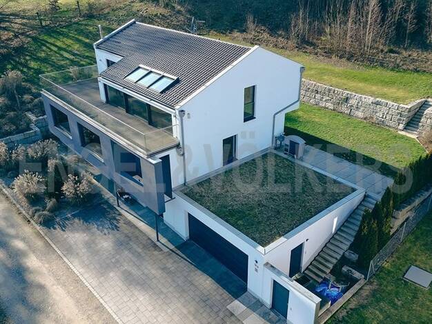 Haus zum Kauf 7 Zimmer 346 m² 2.158 m² Grundstück Voglberg Haag i.OB 83527