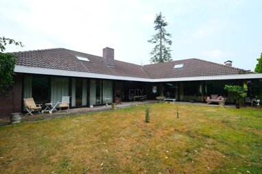 Villa zum Kauf 1.280.000 € 8 Zimmer 400 m² 1.012 m² Grundstück Kornburg / Worzeldorf Nürnberg 90455
