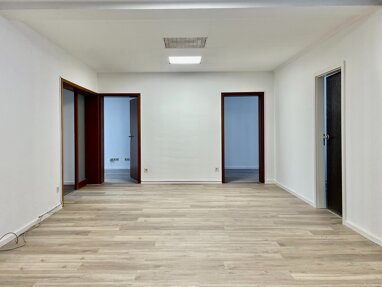 Praxisfläche zur Miete 1.290 € 6 Zimmer 144 m² Bürofläche Innenstadt Hanau 63450