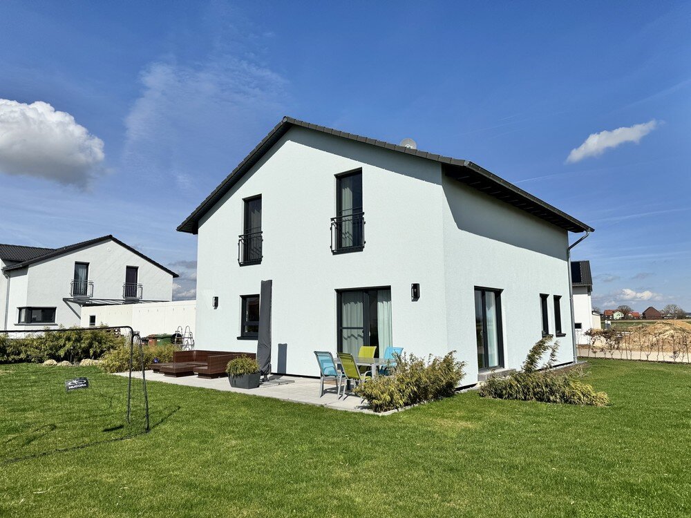 Einfamilienhaus zum Kauf 499.000 € 5 Zimmer 139 m²<br/>Wohnfläche 810 m²<br/>Grundstück Burgsalach Burgsalach 91790