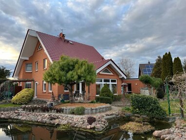 Einfamilienhaus zum Kauf 345.000 € 4 Zimmer 165 m² 979 m² Grundstück Stendal Stendal 39576
