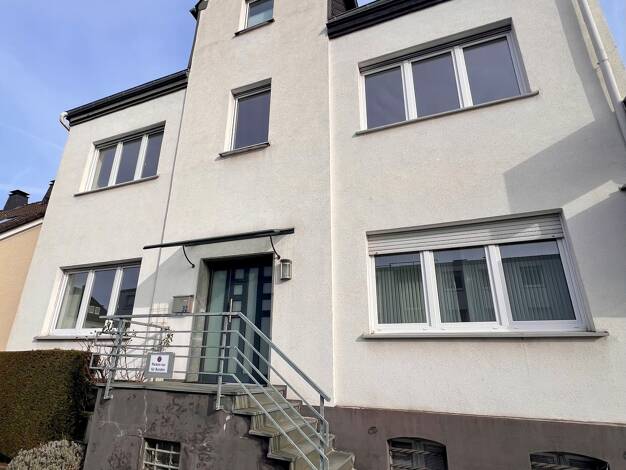 Einfamilienhaus zur Miete 2.300 € 6 Zimmer 210 m² frei ab sofort Hattroper Weg 32 Soest 59494