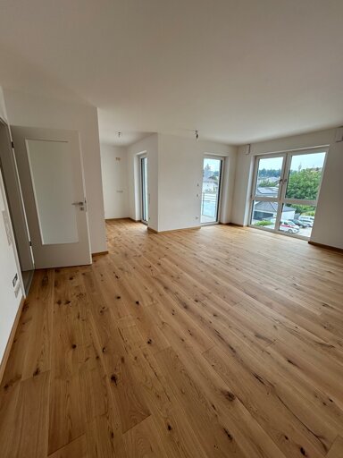 Wohnung zur Miete 1.020 € 2 Zimmer 67,9 m² EG frei ab sofort Deggendorf Deggendorf 94469