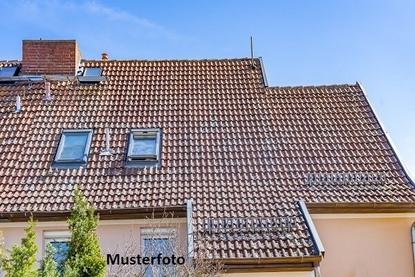 Einfamilienhaus zum Kauf Zwangsversteigerung 19.900 € 2 Zimmer 48 m²<br/>Wohnfläche 127 m²<br/>Grundstück Viermünden Frankenberg 35066
