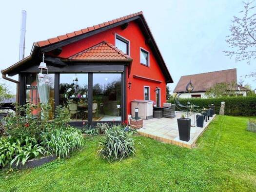 Einfamilienhaus zum Kauf 350.000 € 7 Zimmer 160 m² 1.084 m² Grundstück Niederwiera Oberwiera 08396