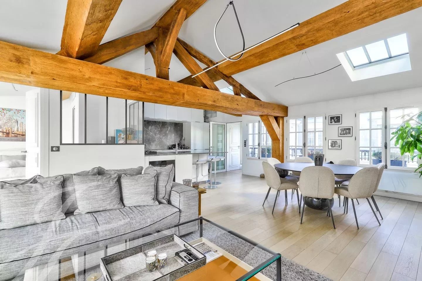 Studio zum Kauf provisionsfrei 2.800.000 € 3 Zimmer 94 m²<br/>Wohnfläche EG<br/>Geschoss Saint Thomas d'Aquin Paris 7ème 75007