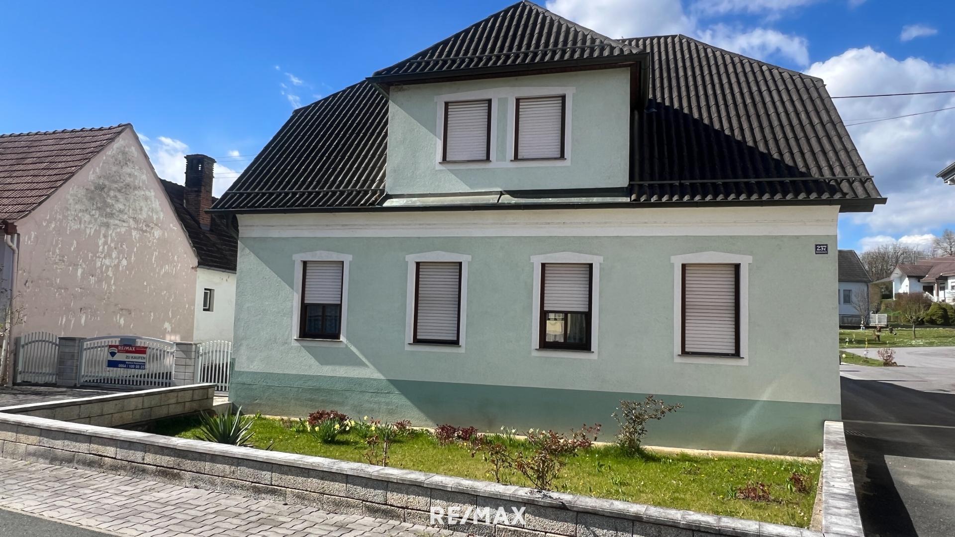 Einfamilienhaus zum Kauf 225.000 € 4 Zimmer 131 m²<br/>Wohnfläche 907 m²<br/>Grundstück Untere Hauptstraße 4 Güttenbach 7536