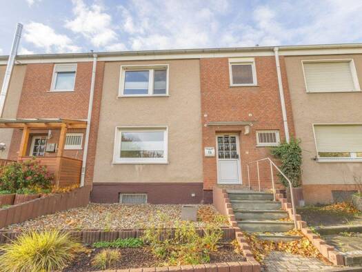 Reihenmittelhaus zum Kauf 255.000 € 4 Zimmer 103,2 m² 206 m² Grundstück frei ab sofort Mitte Menden 58708