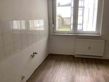 Wohnung zur Miete 820 € 3 Zimmer 88,6 m² frei ab 05.03.2025 Ripshorster Str. 312 Dellwig Essen 45357