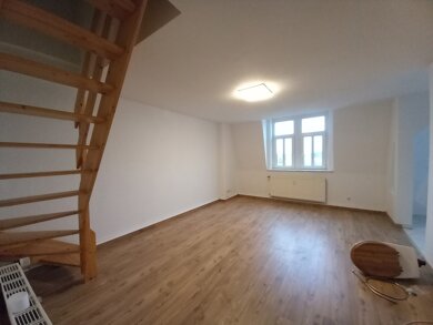 Wohnung zum Kauf 46.000 € 3 Zimmer 56 m² 3. Geschoss Crimmitschau Crimmitschau 08451