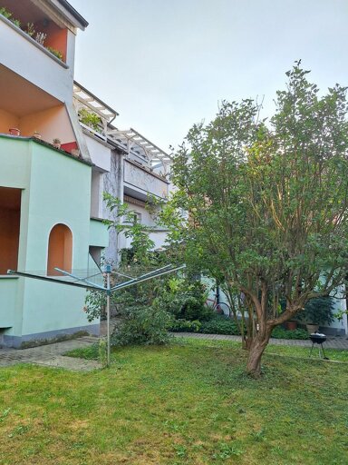 Wohnung zum Kauf 116.000 € 2 Zimmer 34,2 m² 3. Geschoss Wenigenjena - Schlegelsberg Jena 07743