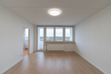 Wohnung zum Kauf 129.000 € 1 Zimmer 33,2 m² 5. Geschoss Kriegenbrunn Erlangen 91056