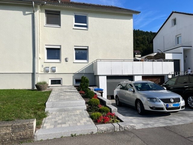 Wohnung zum Kauf 239.000 € 5 Zimmer 109 m²<br/>Wohnfläche EG<br/>Geschoss Alpirsbachstraße 13 Göllsdorf Rottweil / Göllsdorf 78628