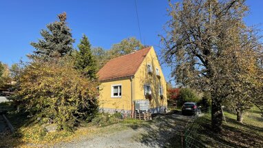 Einfamilienhaus zum Kauf provisionsfrei 150.000 € 4 Zimmer 104 m² 1.579 m² Grundstück frei ab 01.10.2025 Borna Bahretal 01819