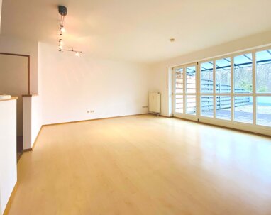 Wohnung zum Kauf 225.000 € 2 Zimmer 65 m² Kerngebiet Waldkraiburg 84478