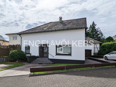 Einfamilienhaus zum Kauf 265.000 € 6 Zimmer 138 m² 350 m² Grundstück Dernbach (Westerwald) 56428