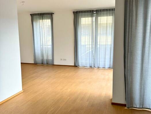Wohnung zur Miete 1.500 € 3,5 Zimmer 117 m² Geschoss 2/3 frei ab 15.01.2026 Am Hofgut 8 Ehrenstein Blaustein 89134