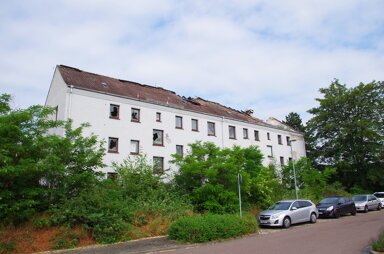 Mehrfamilienhaus zum Kauf als Kapitalanlage geeignet 480.000 € 935 m² 1.200 m² Grundstück Schkeuditz Schkeuditz 04435