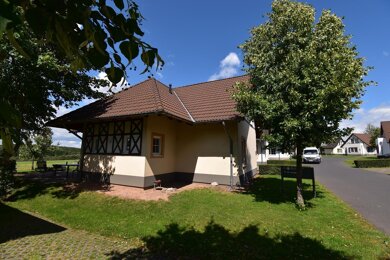 Einfamilienhaus zum Kauf provisionsfrei 275.000 € 6 Zimmer 132 m² 472 m² Grundstück Am Kellerborn 1 Eller Cochem 56812