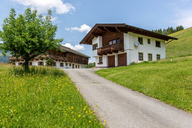 Bauernhaus zum Kauf 553 m² 2.170 m² Grundstück Kirchberg in Tirol 6365