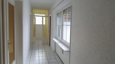 Wohnung zur Miete 700 € 3 Zimmer 130 m² Marktplatz 8 Fauerbach Friedberg 61169