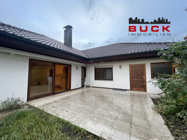 Bungalow zum Kauf 649.000 € 4 Zimmer 139 m² 815 m² Grundstück Uhingen Uhingen 73066