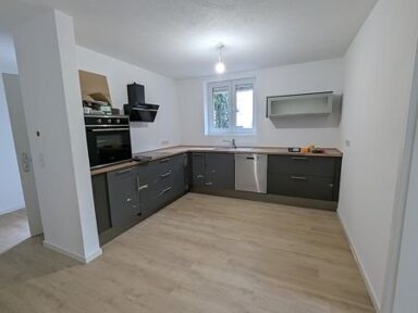 Wohnung zur Miete 700 € 2 Zimmer 70 m² frei ab 01.04.2025 Diefflen Dillingen / Diefflen 66763