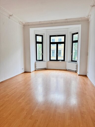 Wohnung zur Miete 970 € 4 Zimmer 107,7 m² 1. Geschoss Mockauer Straße 13 Mockau - Süd Leipzig 04357