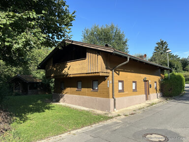 Einfamilienhaus zum Kauf 179.000 € 6 Zimmer 100 m² 486 m² Grundstück Loitzendorf Loitzendorf 94359