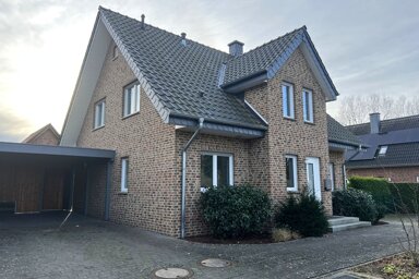 Einfamilienhaus zur Miete 1.500 € 6,5 Zimmer 142 m² 580 m² Grundstück frei ab 01.01.2025 Enniger Enniger 59320