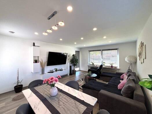 Wohnung zum Kauf als Kapitalanlage geeignet 250.000 € 4 Zimmer 80 m² Bestenheid Wertheim 97877