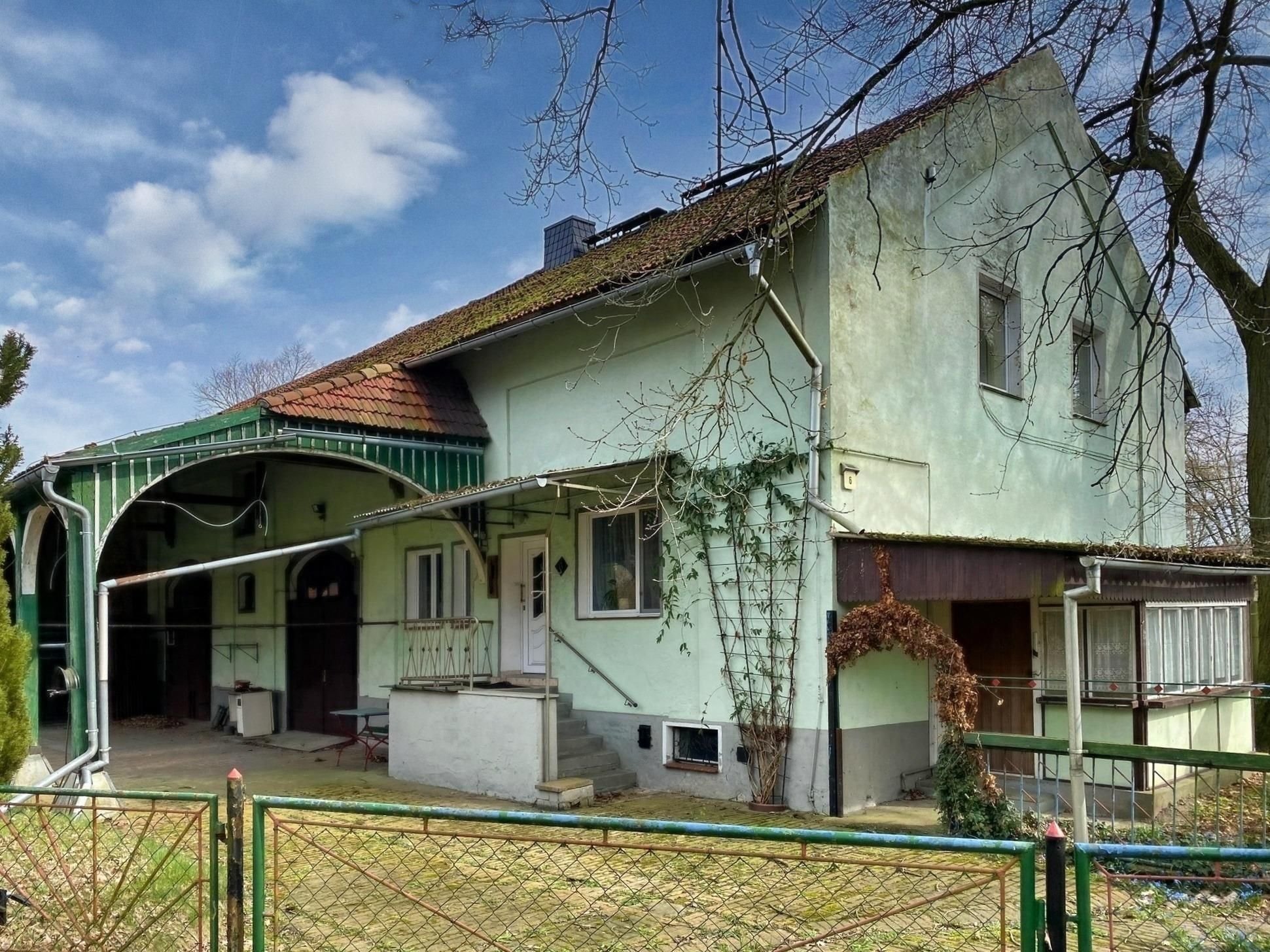 Einfamilienhaus zum Kauf 55.000 € 4 Zimmer 115 m²<br/>Wohnfläche 700 m²<br/>Grundstück Rothenburg Rothenburg 02929