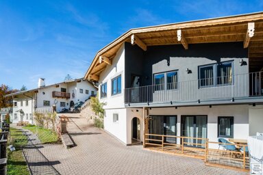 Wohn- und Geschäftshaus zum Kauf als Kapitalanlage geeignet 2.500.000 € 19 Zimmer 622 m² Seefeld in Tirol 6100