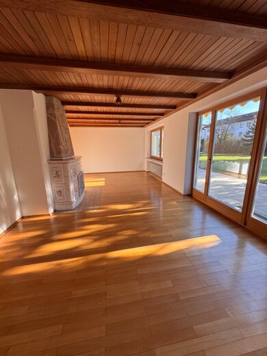 Haus zur Miete 2.600 € 10 Zimmer 195 m² 300 m² Grundstück Poing Poing 85586